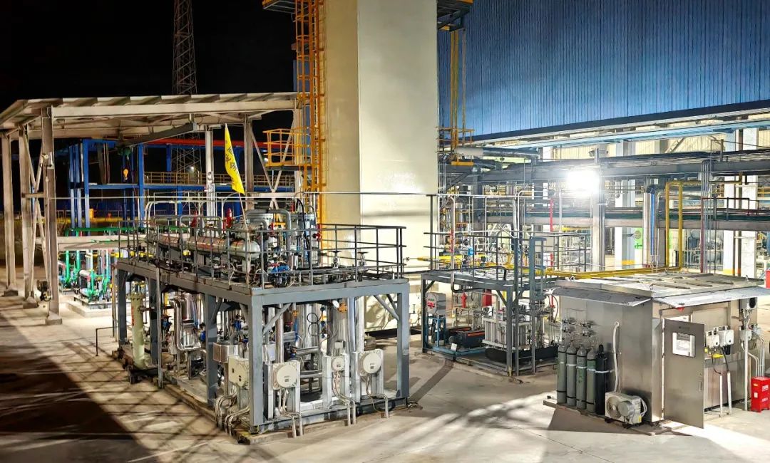 延川天然气液化站LNG闪蒸气氦气回收项目一次试车成功